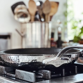 Protection Casserole Et Poele,Ensemble De 6 Pièces Et 3 Pièces De Tailles  Différentes,Les Séparateurs Protege Poele/Disque Sont Antidérapants Pour  Éviter Les Rayures Ou Les Dommages Lors De l'Empilage : : Cuisine  et